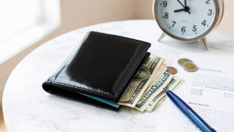 Social Security trust fund depletion and $460 monthly cut for retirees in 2033